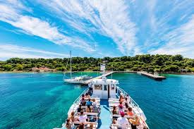 Best Party Boat Tours Around Cannes: Where Fun Meets the Sea