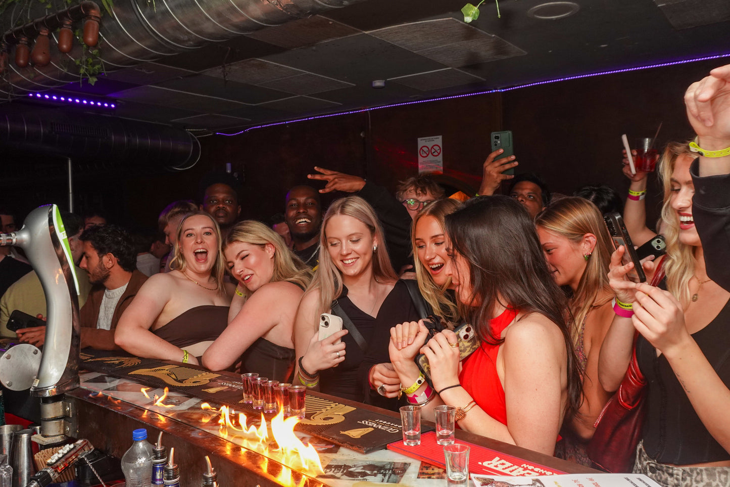 Nice : International Party Pub Crawl