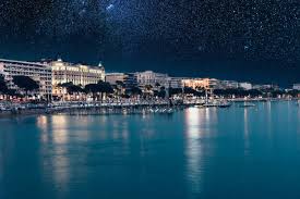 The Ultimate Backpacker’s Guide for a Night Out in Cannes