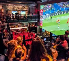 Top 5 Sports Bars to Catch the Action with Live Concert in Nice's Nightlife