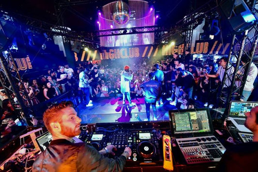 Top 5 House Nightclubs to Explore with Live Concert in Nice's Nightlife