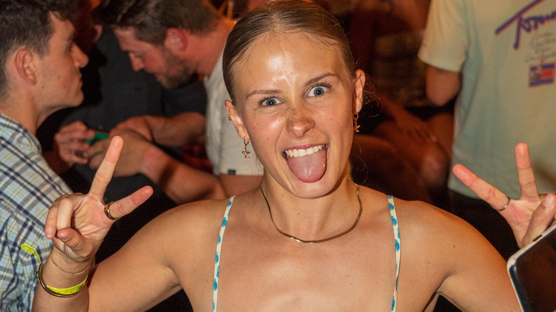 ORANGE BAR CRAWL NICE